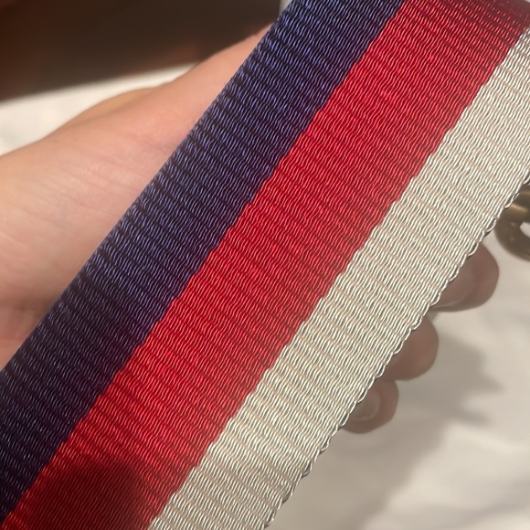 “Sold/traded” Gucci Striped Bag Strap - Picture 5 of 5